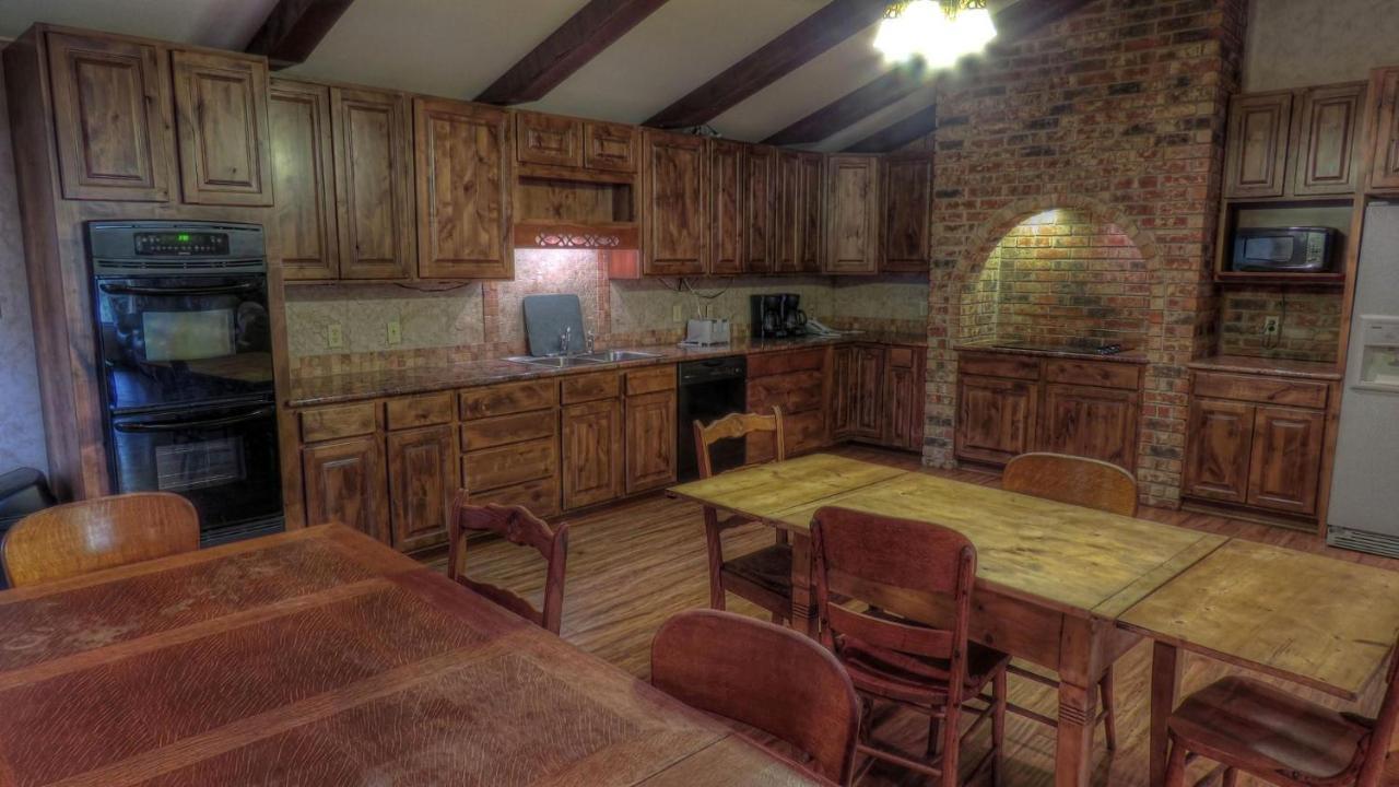 Riverstone Cabins Ξενοδοχείο Leakey Εξωτερικό φωτογραφία